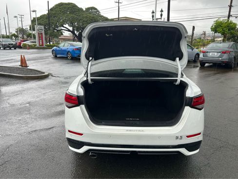 Certified 2024 Nissan Sentra SR image 11