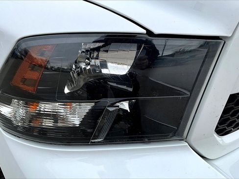 Used 2019 RAM 1500 Express w/ Wheel & Sound Group image 31