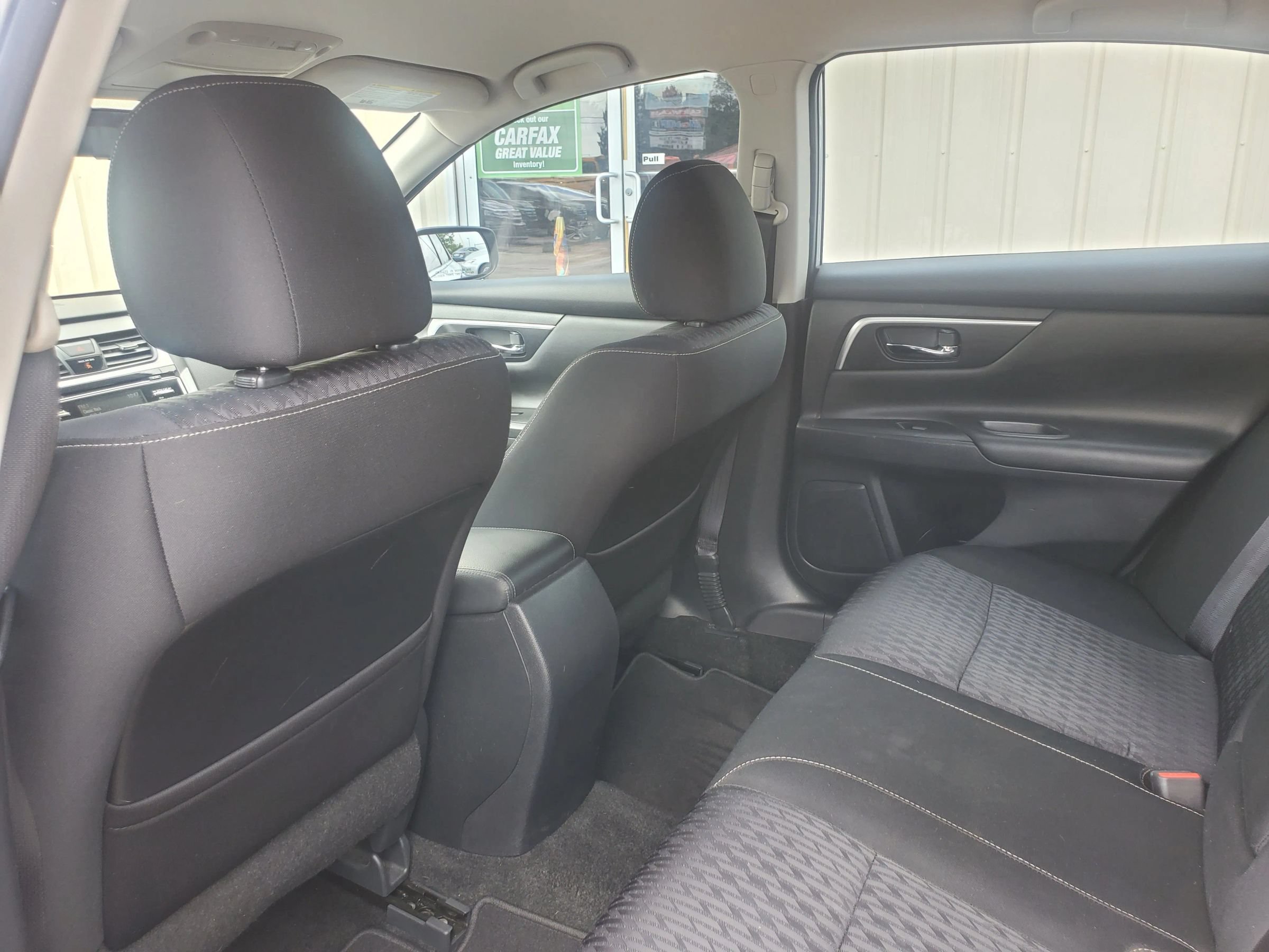 Used 2018 Nissan Altima 2.5 SV FWD image 30