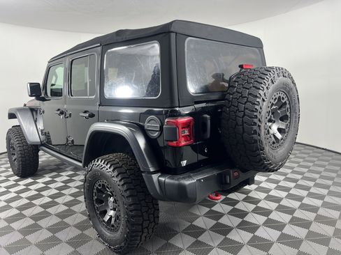 Used 2018 Jeep Wrangler Unlimited Rubicon w/ Steel Bumper Group image 13