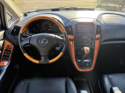 Used 2001 Lexus RX 300 FWD image 17