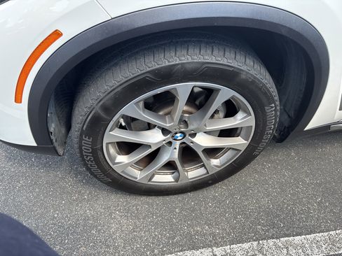 Used 2023 BMW X5 sDrive40i w/ Premium Package RWD image 30