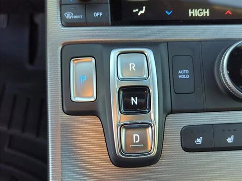 Used 2024 Hyundai Palisade Calligraphy image 22