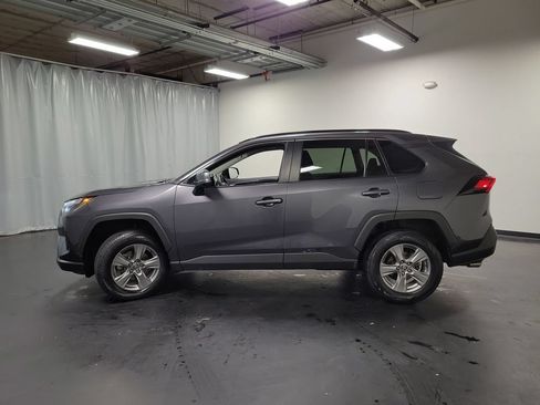 Used 2024 Toyota RAV4 XLE AWD/4WD image 5