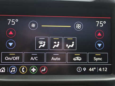 Used 2022 Chevrolet Silverado 2500 LTZ w/ LTZ Convenience Package image 33