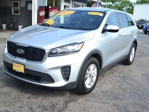 Used 2020 Kia Sorento LX AWD/4WD image 2