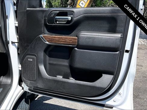 Used 2019 Chevrolet Silverado 1500 High Country w/ Z71 Off-Road Package AWD/4WD image 27