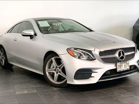 Used 2018 Mercedes-Benz E 400 Coupe image 2