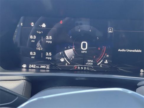 New 2026 GMC Canyon Denali image 12