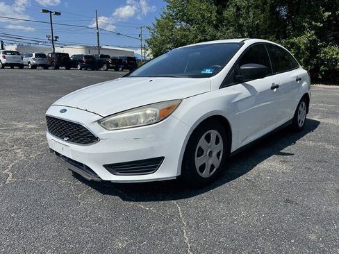 Used 2016 Ford Focus S FWD image 7