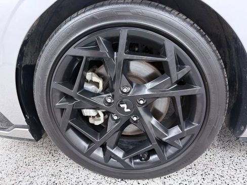 Used 2025 Hyundai Elantra N Line FWD image 11