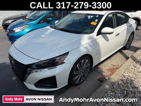Used 2024 Nissan Altima 2.5 SL FWD image 3