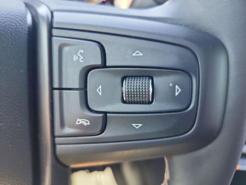 Certified 2025 GMC Sierra 2500 AT4 w/ AT4 Premium Plus Package image 30