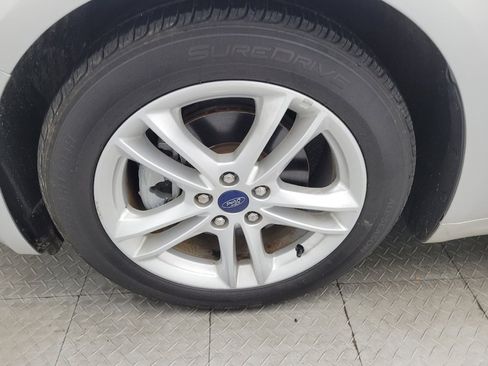 Used 2018 Ford Fusion S image 31