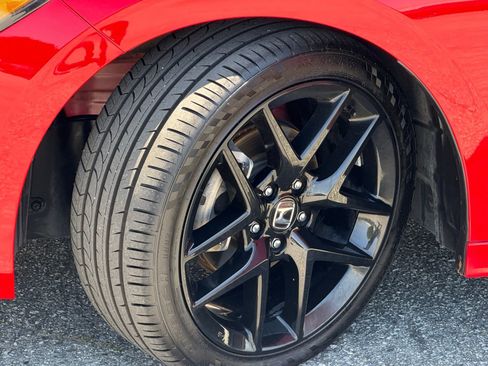 Used 2022 Honda Civic Sport image 18