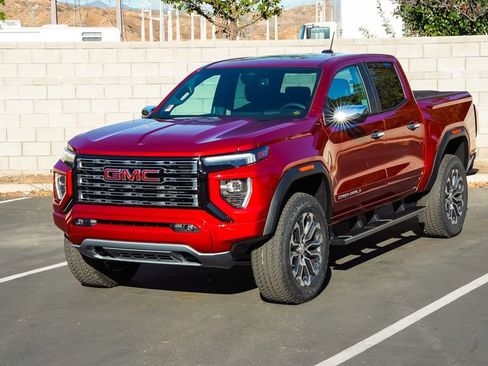 New 2026 GMC Canyon Denali AWD/4WD image 3