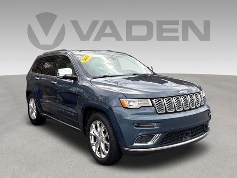 Used 2019 Jeep Grand Cherokee Summit image 1