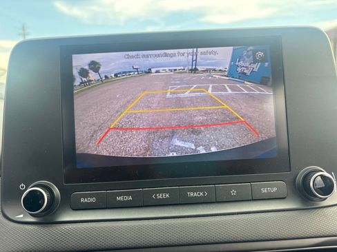 Used 2022 Hyundai Kona SEL w/ Convenience Package FWD image 21