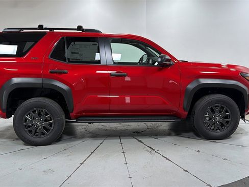 New 2026 Toyota 4Runner SR5 image 6