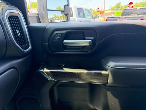 Used 2020 Chevrolet Silverado 2500 LTZ AWD/4WD image 49