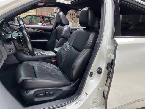 Used 2019 INFINITI Q50 Red Sport 400 w/ Sensory Package AWD/4WD image 21
