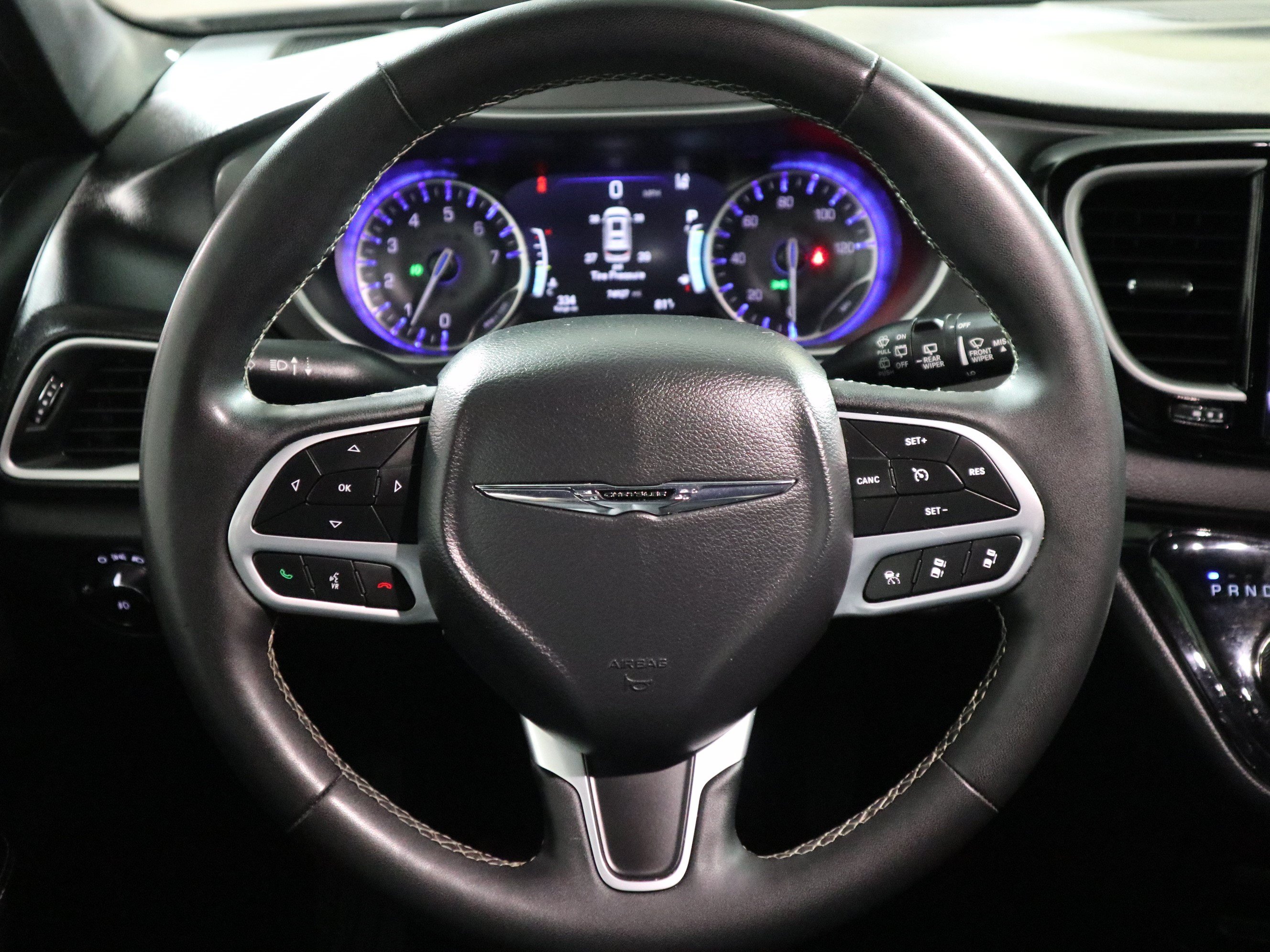 Used 2025 Chrysler Pacifica Select FWD image 17
