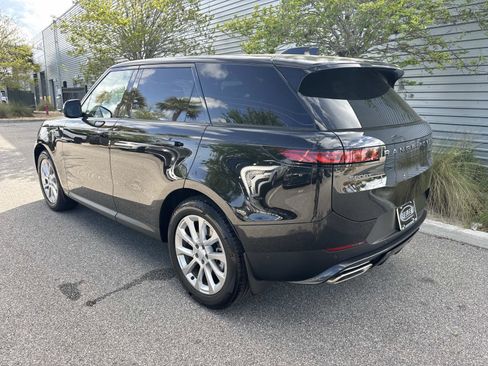 Certified 2025 Land Rover Range Rover Sport AWD/4WD image 3