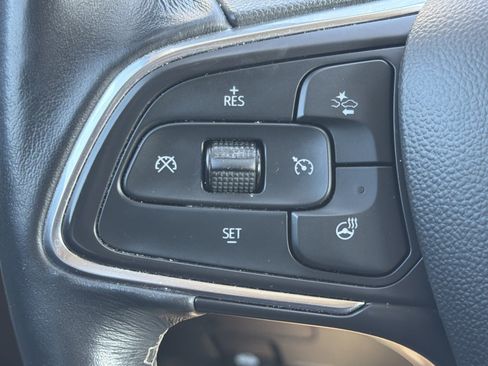 Used 2023 Buick Encore GX Essence w/ Experience Buick Package AWD/4WD image 30