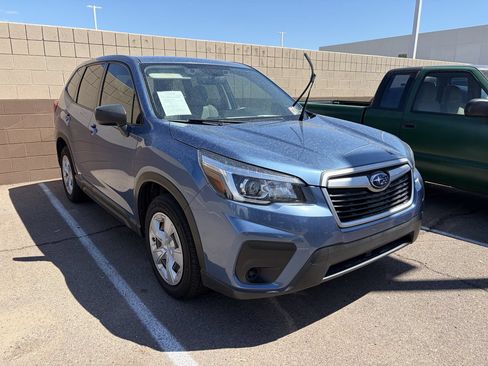 Used 2019 Subaru Forester AWD/4WD image 2