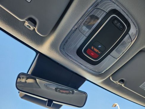 Certified 2025 Hyundai Kona SE image 20