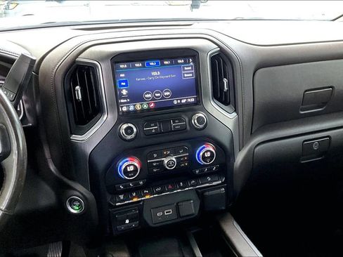 Used 2022 GMC Sierra 2500 Denali image 5