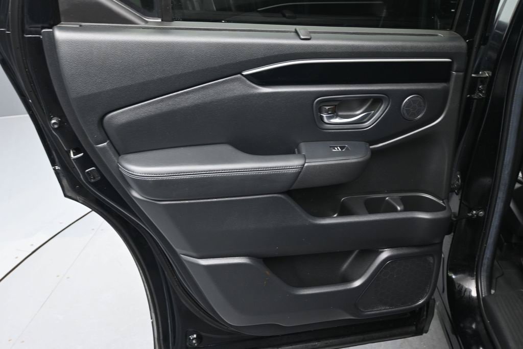 Used 2024 Honda Pilot EX-L image 16