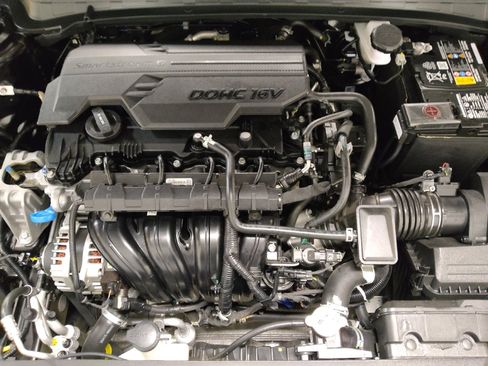 Used 2025 Kia K4 FWD image 30