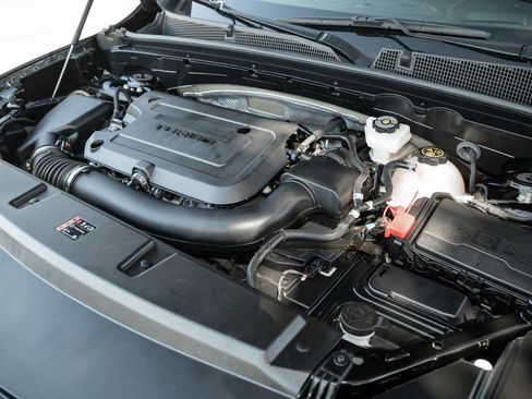 Used 2023 Buick Envision Avenir image 15