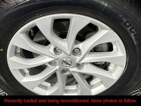 Used 2019 Nissan Sentra SV FWD image 30