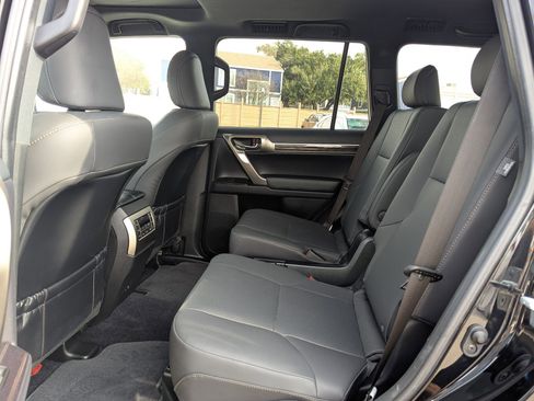 Used 2021 Lexus GX 460 Premium image 15