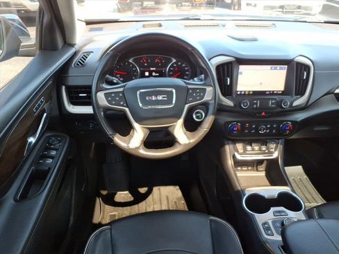 Used 2020 GMC Terrain Denali w/ Denali Premium Package image 12
