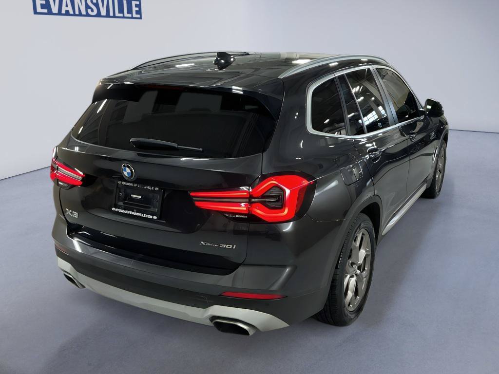 Used 2022 BMW X3 xDrive30i w/ Premium Package AWD/4WD image 4