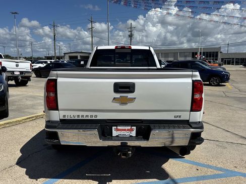 Used 2019 Chevrolet Silverado 3500 LTZ w/ Duramax Plus Package AWD/4WD image 6