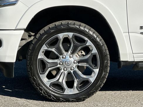 Used 2024 RAM 1500 Limited image 24