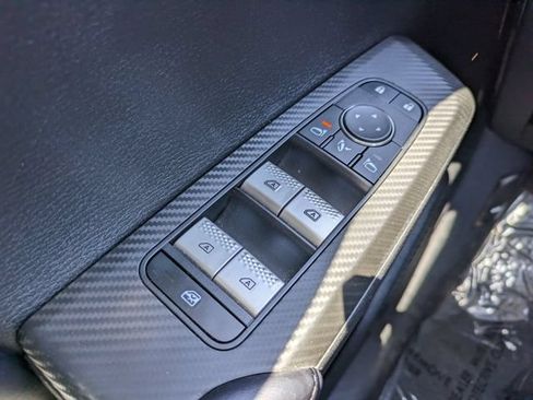 Used 2024 Mitsubishi Outlander SE FWD image 21
