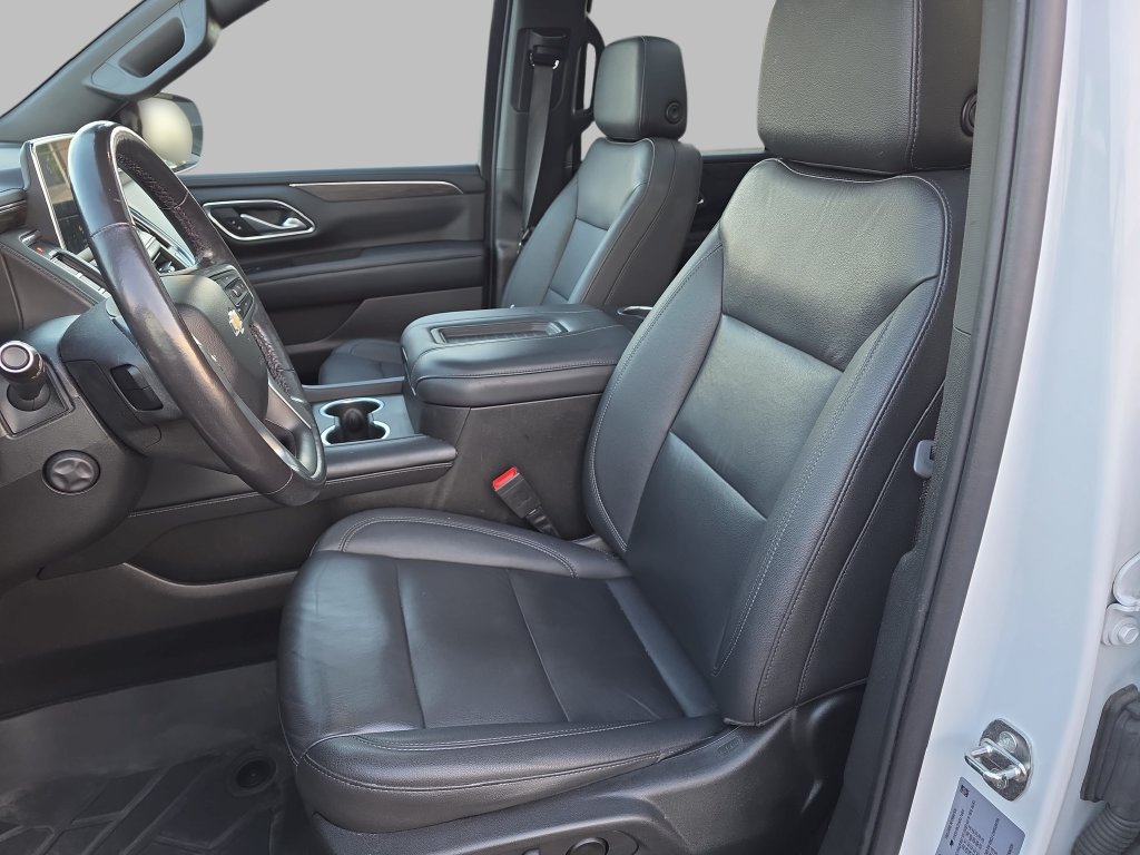 Used 2022 Chevrolet Tahoe LT w/ LT Signature Plus Package AWD/4WD image 17