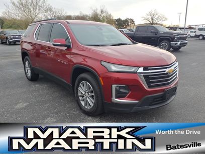 Used 2023 Chevrolet Traverse LT