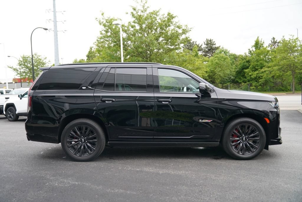 Used 2023 Cadillac Escalade V w/ LPO, ONYX Package AWD/4WD image 15
