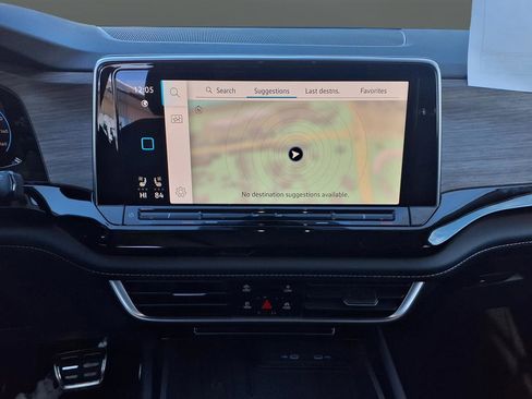 New 2026 Volkswagen Atlas SEL Premium R-Line image 16