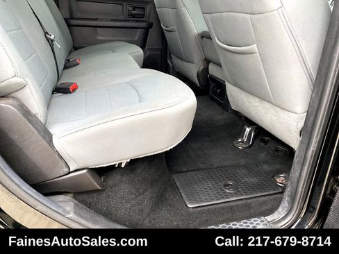 Used 2014 RAM 2500 Tradesman w/ Chrome Appearance Group image 11