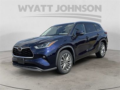 Used 2021 Toyota Highlander Platinum