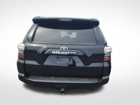 Certified 2024 Toyota 4Runner SR5 image 16