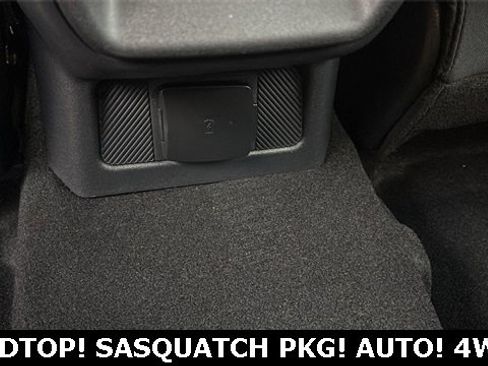 New 2025 Ford Bronco Base w/ Sasquatch Package image 23