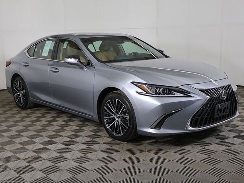 Used 2023 Lexus ES 350 w/ Premium Package image 2